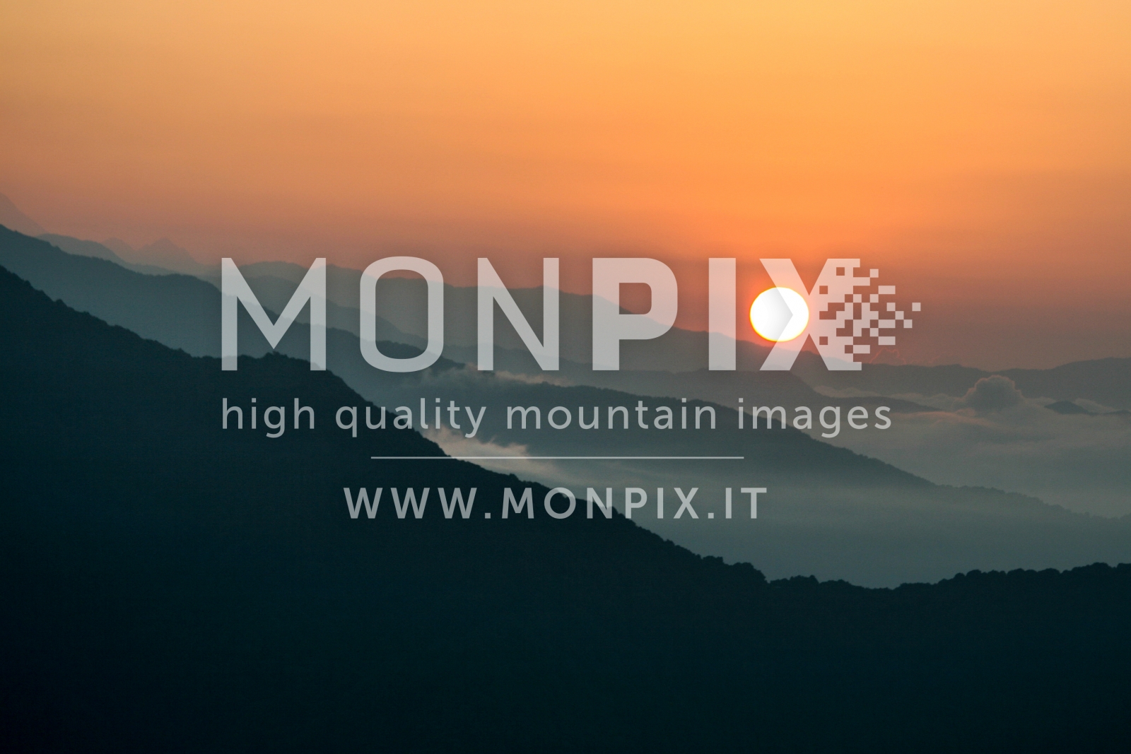 Tramonto sulla via dell'Annapurna