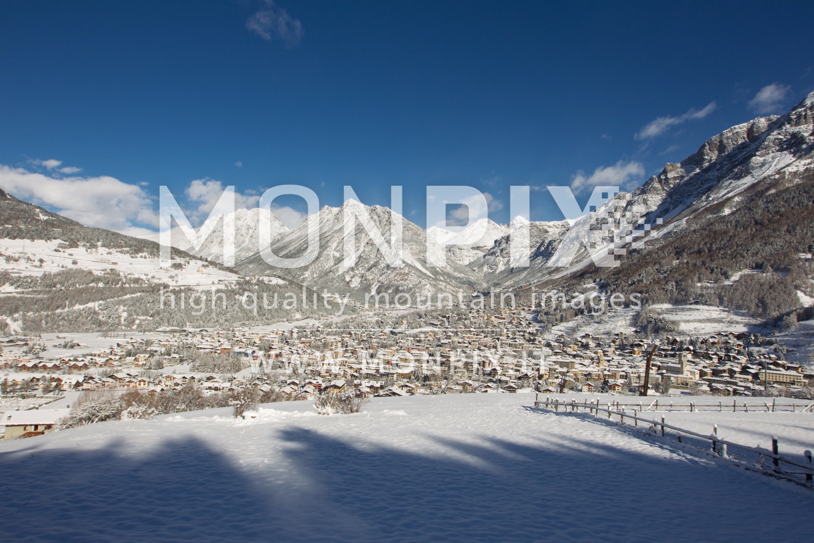 Bormio panorama invernale