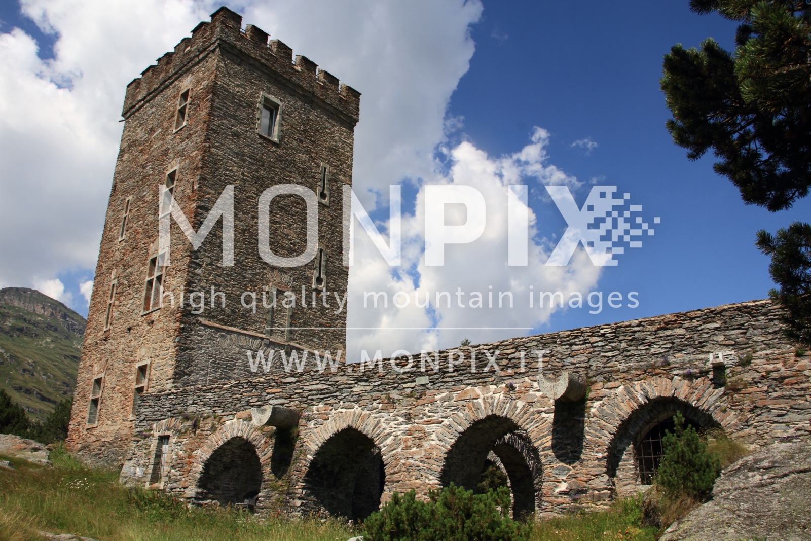 Torre al Maloja