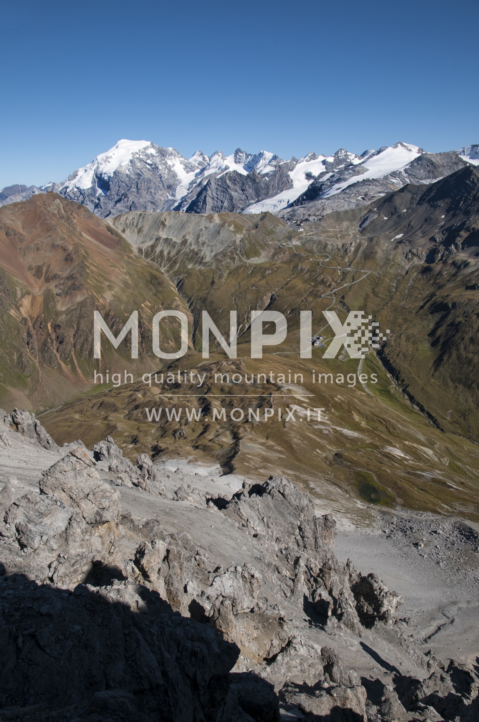 Gruppo dell'Ortles e il passo Stelvio