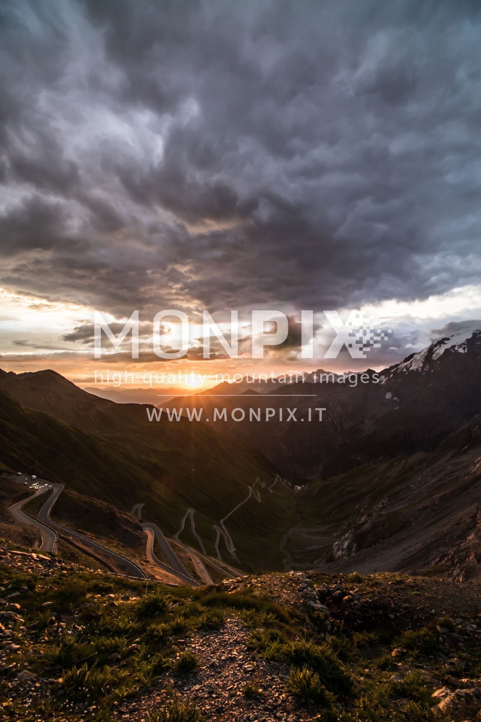 Alba al passo Stelvio