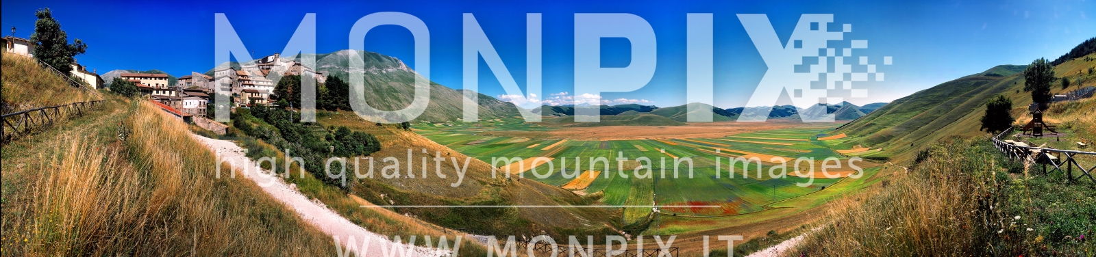 Castelluccio di Norcia, sfumature di colori
